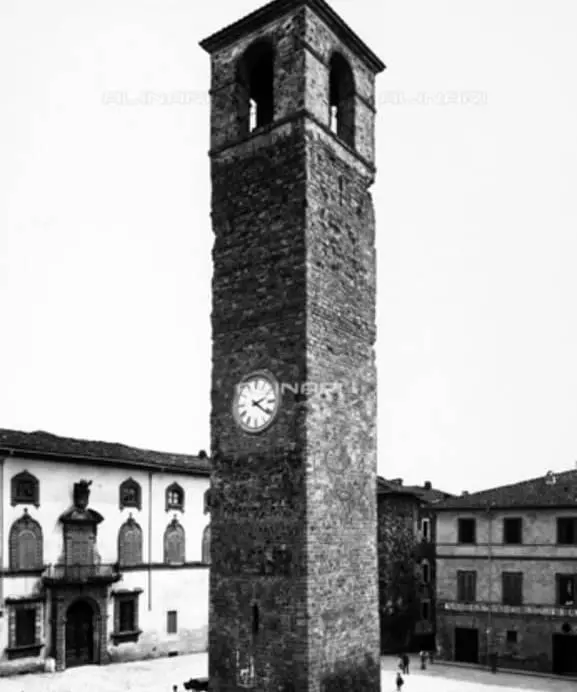 81 rintocchi per ricordare. Omaggio al simbolo della città