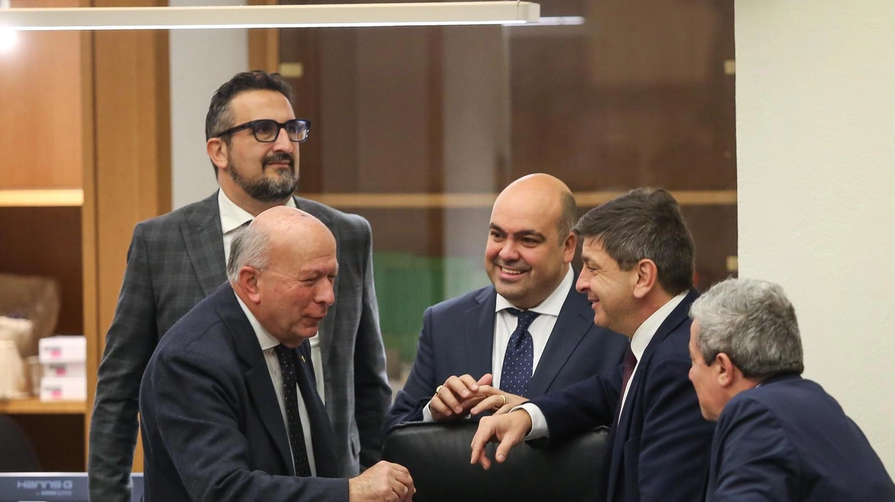 Ecco il nuovo governo dell’Umbria (Fotoservizio Crocchioni) Ecco il nuovo governo dell’Umbria (Fotoservizio Crocchioni)