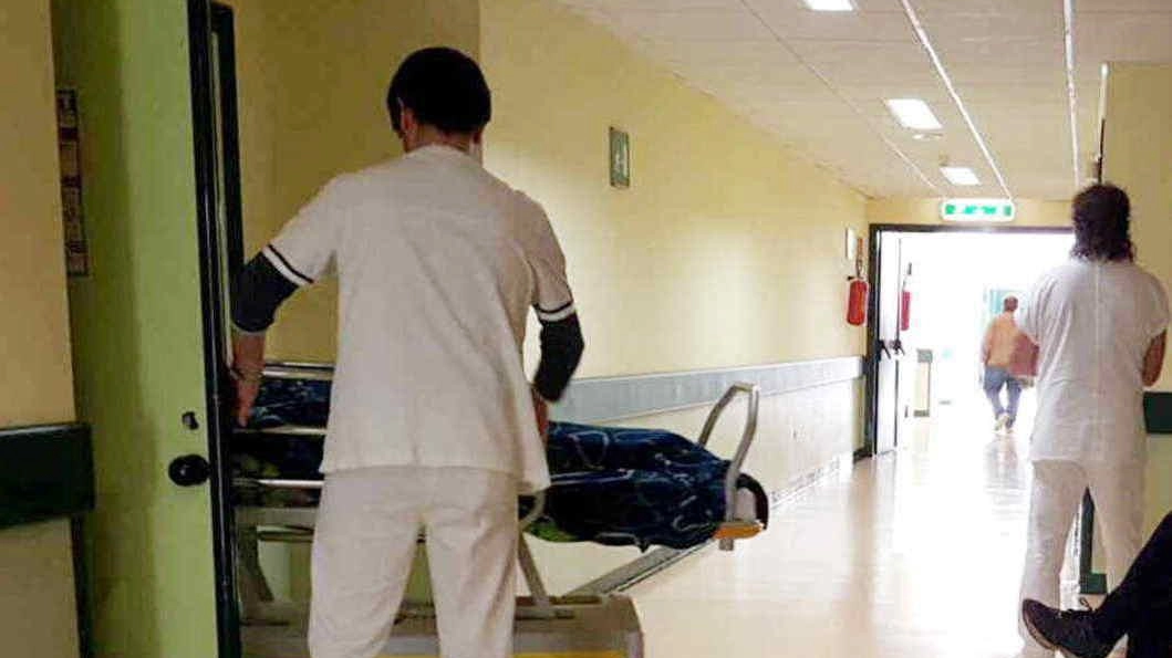 Sanità: al via il bando pubblico per l’assunzione di 124 infermieri nelle aziende sanitarie dell’UmbriaPer rispondere al fabbisogno di personale... Sanità: al via il bando pubblico per l’assunzione di 124 infermieri nelle aziende sanitarie dell’UmbriaPer rispondere al fabbisogno di personale...