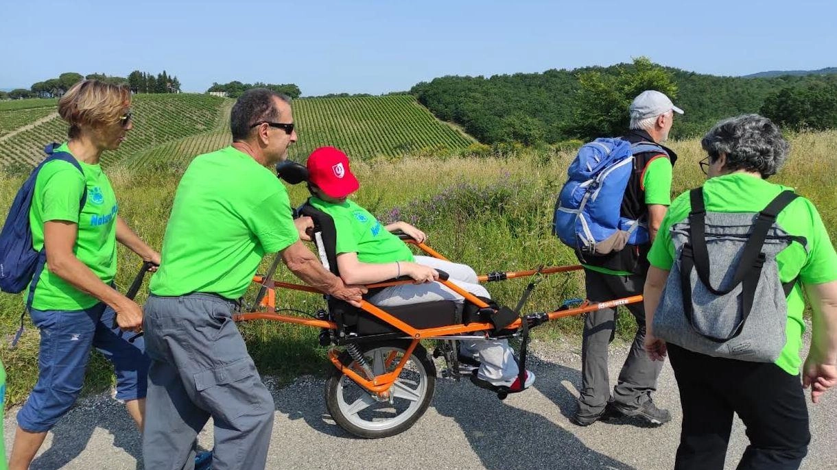 Camminando a Quercegrossa lancia su https://semiaiutivengoancheio.letsdigital.net/it/ la campagna di crowdfunding ’Se mi aiuti... vengo anch’io!’, iniziativa per rendere il trekking... Camminando a Quercegrossa lancia su https://semiaiutivengoancheio.letsdigital.net/it/ la campagna di crowdfunding ’Se mi aiuti... vengo anch’io!’, iniziativa per rendere il trekking...