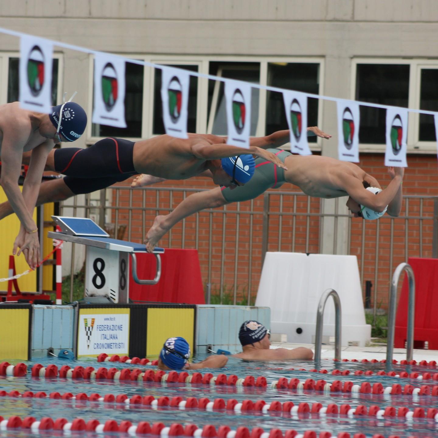 https://www.lanazione.it/image-service/view/acePublic/alias/contentid/NzM5NDFmNDMtZjYwZS00/0/ce-la-swim-cup-in-500-protagonisti.jpeg