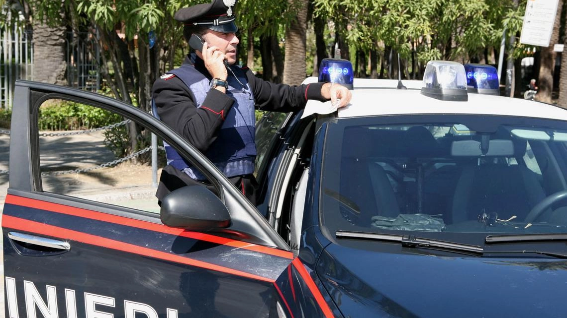 Provvidenziale è stato l’intervento dei carabinieri che passavano da viale Vittorio Veneto quando c’è stata l’aggressione Provvidenziale è stato l’intervento dei carabinieri che passavano da viale Vittorio Veneto quando c’è stata l’aggressione