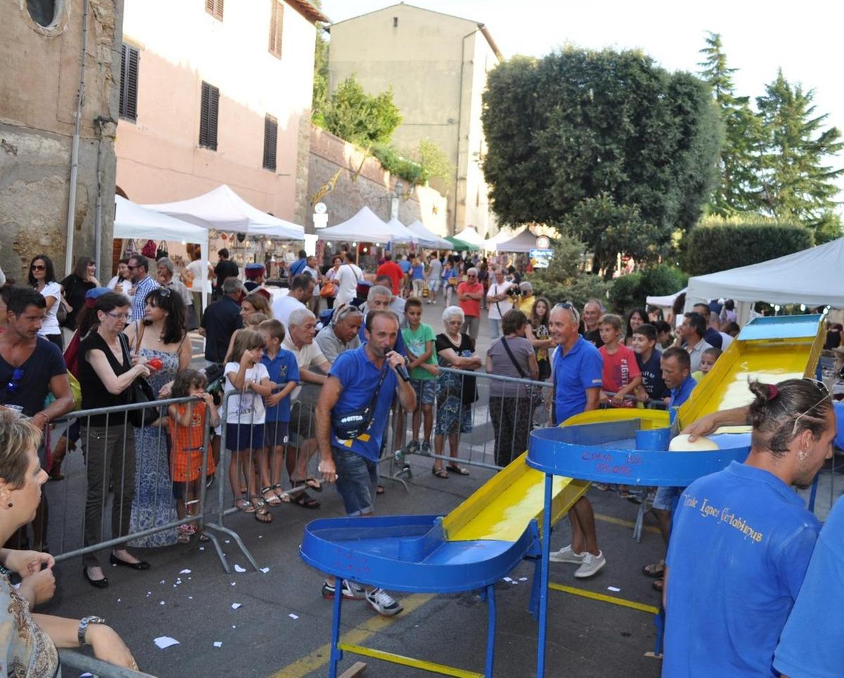 Festa di San Rocco, ci siamo. Torna l’appuntamento con il battesimo in Borgo