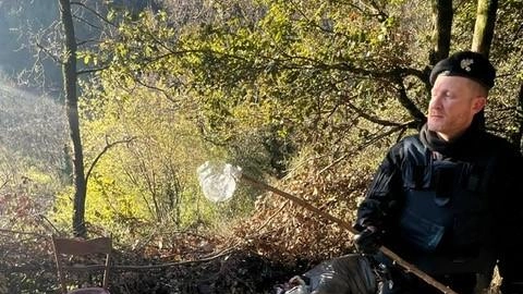 Controlli dei carabinieri nell’area boschiva utilizzata dai pusher come base dello spaccio di stupefacenti