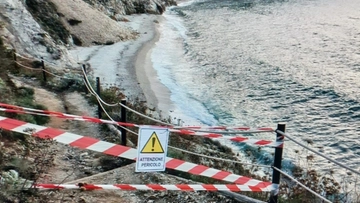 Elba in ginocchio dopo il nubifragio: “Troppo cemento, territorio fragile”