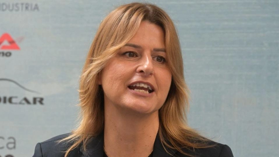 L’assessore al commercio e attività produttive, Paola Granucci L’assessore al commercio e attività produttive, Paola Granucci