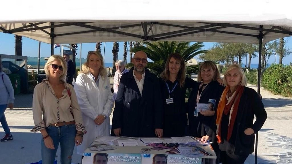 Un’iniziativa finalizzata alla sensibilizzazione della cittadinanza per far aumentare l’adesione agli screening, quella organizzata con il patrocinio dei Comuni partecipanti... Un’iniziativa finalizzata alla sensibilizzazione della cittadinanza per far aumentare l’adesione agli screening, quella organizzata con il patrocinio dei Comuni partecipanti...
