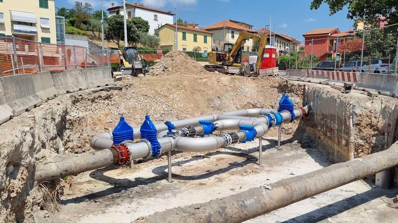 Uno degli interventi. avviati per contrastare la dispersione idrica Uno degli interventi. avviati per contrastare la dispersione idrica