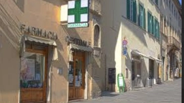 Farmacia, a via la raccolta del farmaco Farmacia, a via la raccolta del farmaco