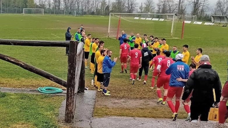 Calcio dilettanti: Cascio celebra il fair-play contro Piazza al Serchio