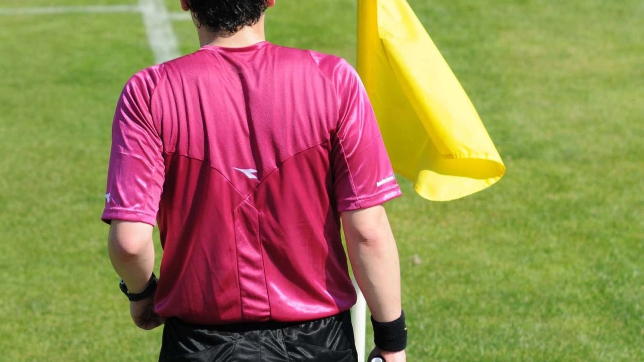 Violenza in Seconda categoria: daspo di 8 anni al calciatore (Foto generica) Violenza in Seconda categoria: daspo di 8 anni al calciatore (Foto generica)