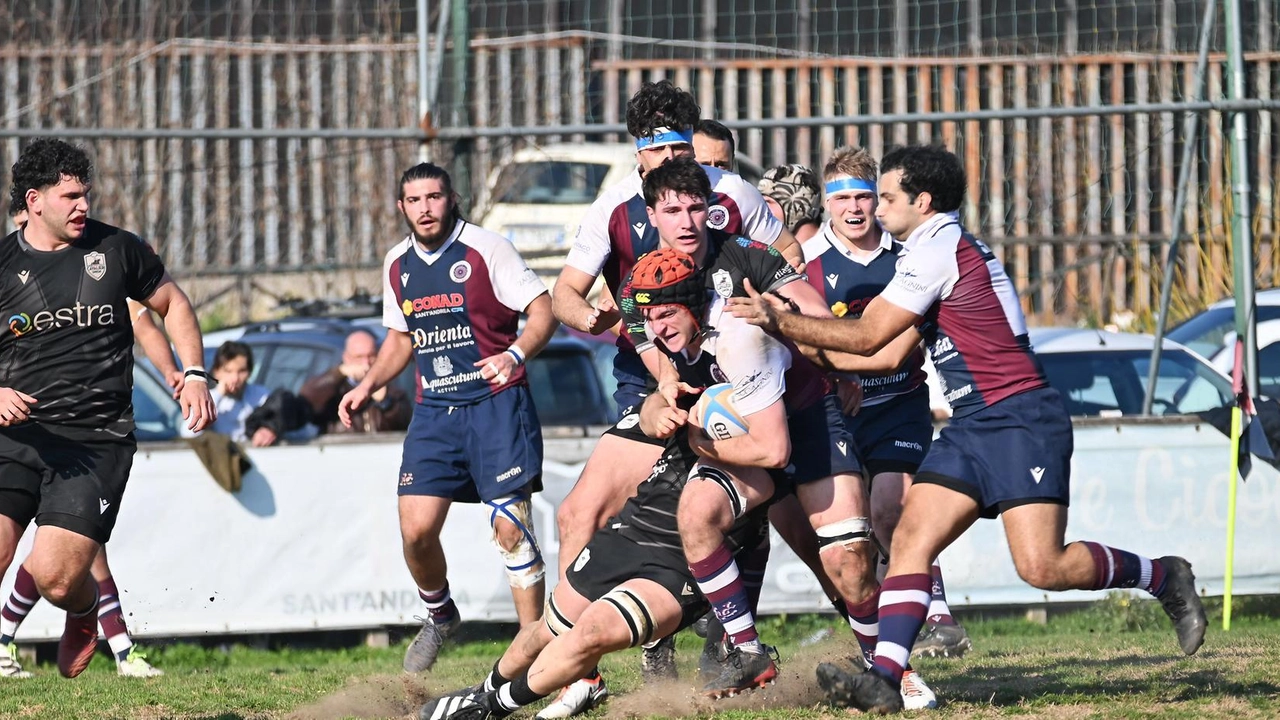 Esordio in campionato per i tuttineri con una ’classica’ a Roma Esordio in campionato per i tuttineri con una ’classica’ a Roma