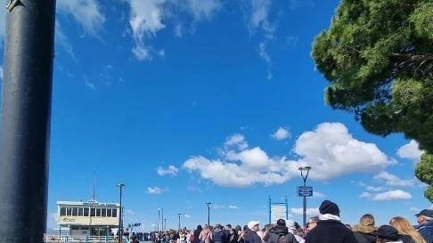 Il lago Trasimeno si appresta ad ospitare numerosi turisti per la stagione estiva Il lago Trasimeno si appresta ad ospitare numerosi turisti per la stagione estiva