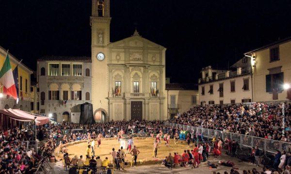 Montevarchi. Tutto pronto per il Gioco del Pozzo Montevarchi. Tutto pronto per il Gioco del Pozzo