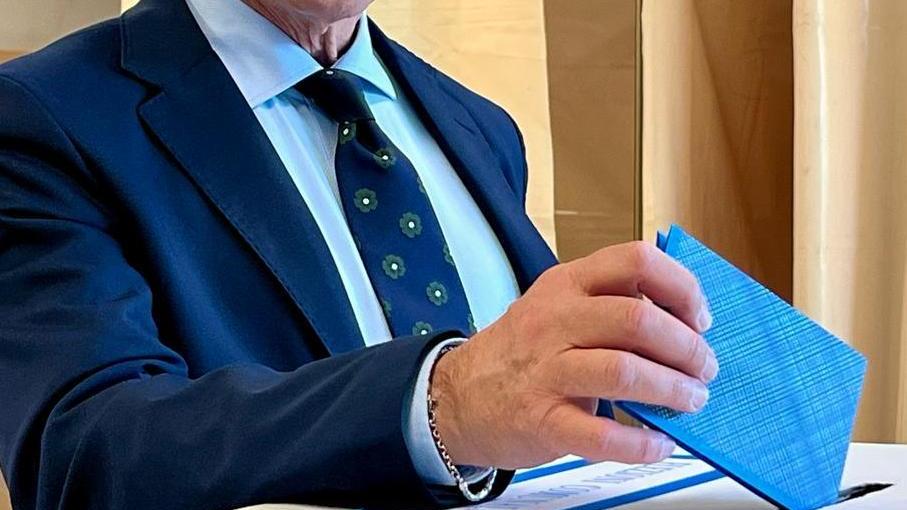 Tre Comuni scelgono i sindaci. Assisi, duello Stoppini Cicogna. Affluenza ai seggi in lieve calo