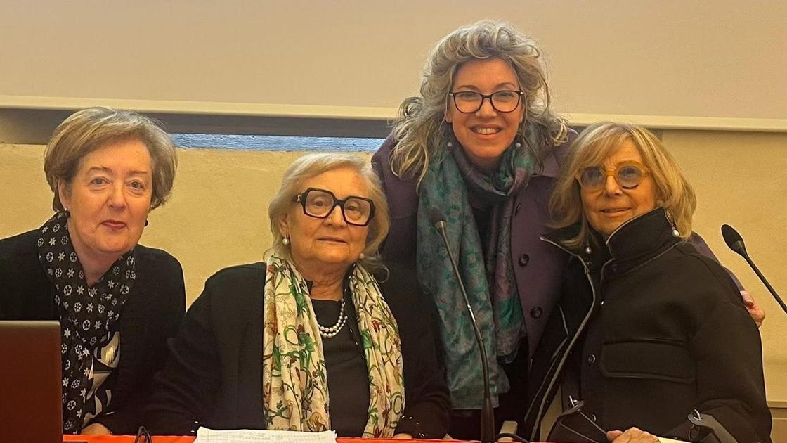 La Libera Università . Promozione culturale con passione e impegno La Libera Università . Promozione culturale con passione e impegno