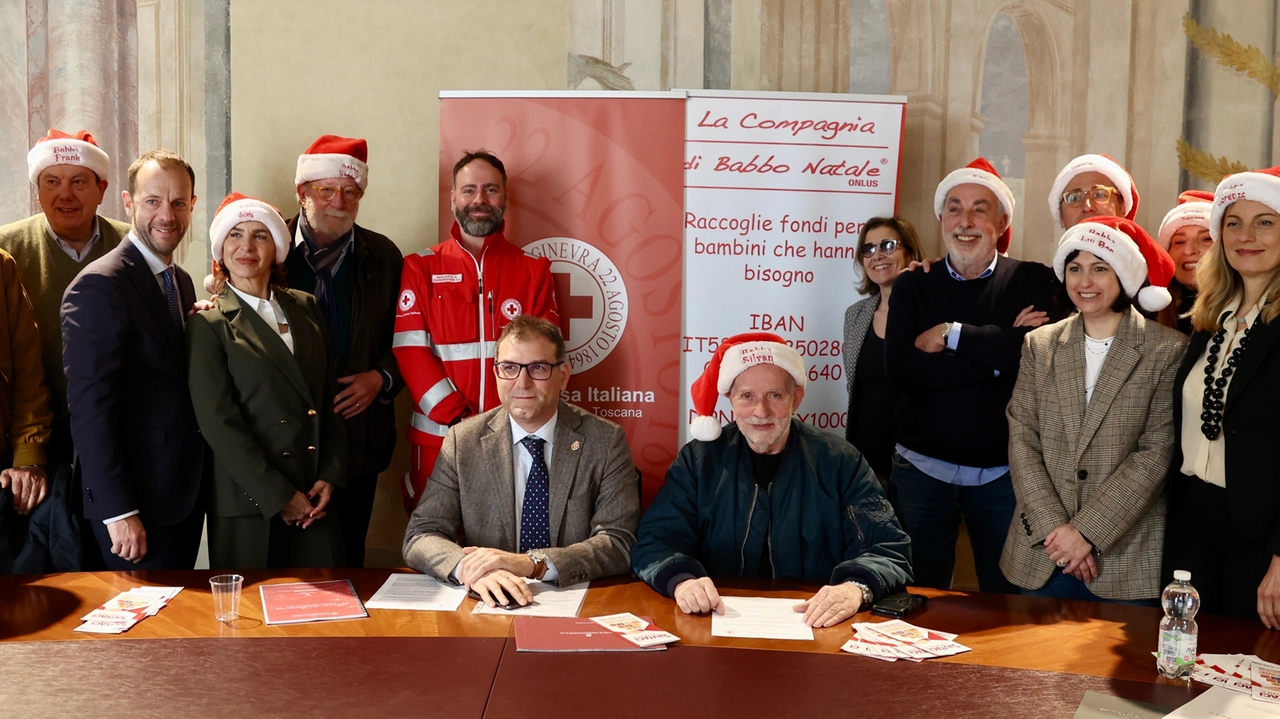 La firma dell'accordo di collaborazione (foto Gianluca Moggi/ NewPressPhoto)