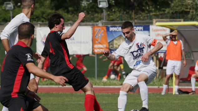 Una partita dei dilettanti. E' tutto pronto per l'inizio del torneo 2024 / 2025, con tante squadre ambiziose al via Una partita dei dilettanti. E' tutto pronto per l'inizio del torneo 2024 / 2025, con tante squadre ambiziose al via