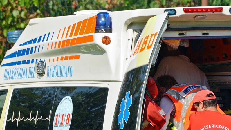Incidente mortale alle porte di Arezzo: perde la vita motociclista 38enne Incidente mortale alle porte di Arezzo: perde la vita motociclista 38enne