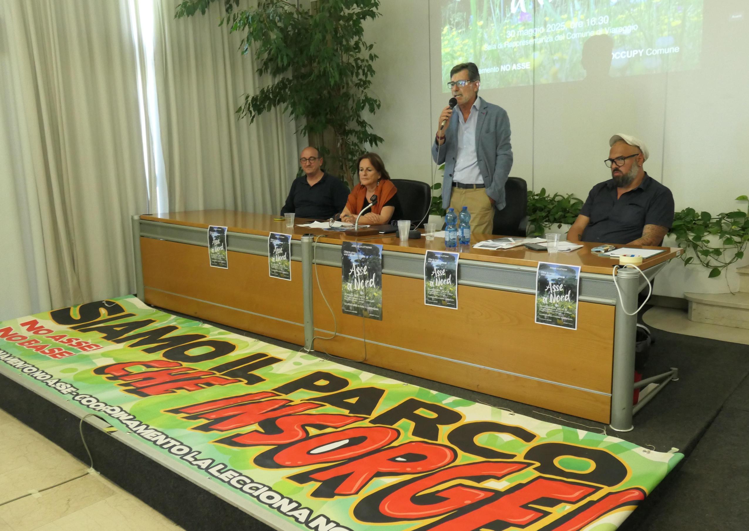 Gli ambientalisti insistono: "La strada non passi dal Parco"