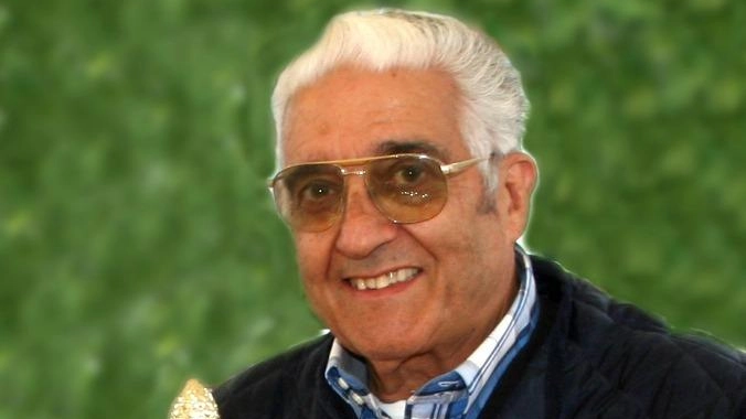 Mario Chiari, imprenditore poliedrico di 93 anni, scompare nel Mugello lasciando un vuoto. Patron della Chi-Ma e appassionato allevatore, ha segnato la storia economica locale.
