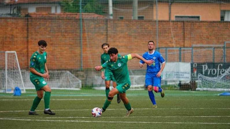 La squadra fallisce l’occasione che l’avrebbe rimessa in corsa per la salvezza. La trasferta frutta un punto e i verdi a 7 giornate dalla fine sono sempre ultimi. La squadra fallisce l’occasione che l’avrebbe rimessa in corsa per la salvezza. La trasferta frutta un punto e i verdi a 7 giornate dalla fine sono sempre ultimi.