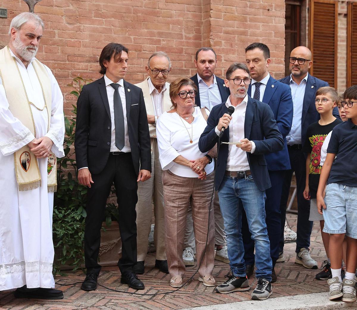 braccialetti in ricordo di paolo vigni dono prezioso della sua famiglia