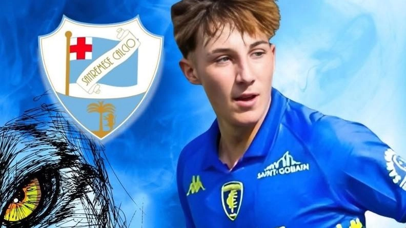 La foto con cui la Sanremese (club di Serie D) ha ufficializzato Tobias Del Piero, figlio di Alex, che ha messo insieme solo 16 presenze in Under 18 con l’Empoli La foto con cui la Sanremese (club di Serie D) ha ufficializzato Tobias Del Piero, figlio di Alex, che ha messo insieme solo 16 presenze in Under 18 con l’Empoli