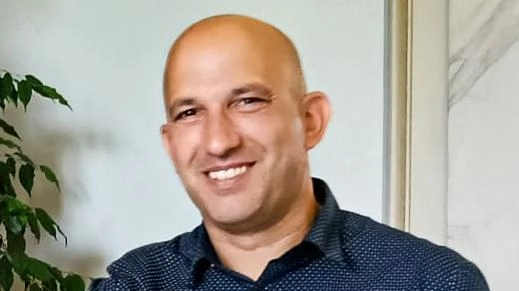 A Signa riapre lo sportello immigrazione e si potenziano corsi di lingua e laboratori culturali per favorire l'integrazione. L'assessore al sociale Quaresima sottolinea l'importanza della conoscenza linguistica per una comunità equa e coesa. A Signa riapre lo sportello immigrazione e si potenziano corsi di lingua e laboratori culturali per favorire l'integrazione. L'assessore al sociale Quaresima sottolinea l'importanza della conoscenza linguistica per una comunità equa e coesa.