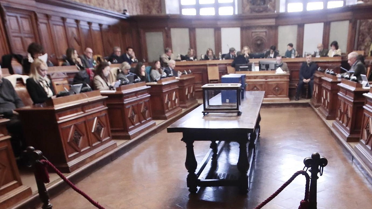 La bozza di regolamento sulle commissioni consiliari resta in fase di studio La bozza di regolamento sulle commissioni consiliari resta in fase di studio