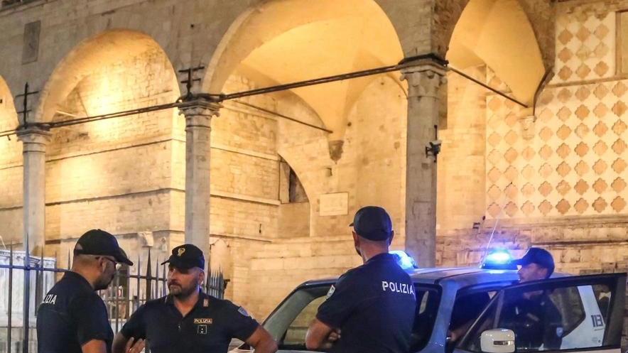 L’arresto operato dalla polizia L’arresto operato dalla polizia