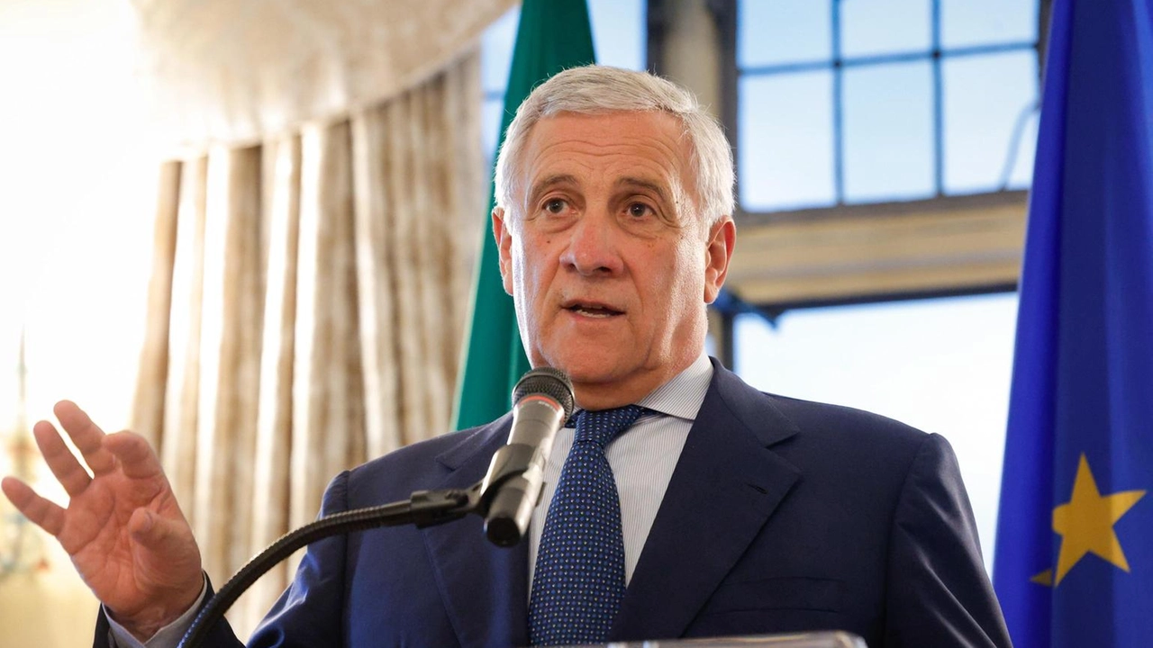'Massima attenzione, è in un luogo dove non si dovrebbe sparare' 'Massima attenzione, è in un luogo dove non si dovrebbe sparare'