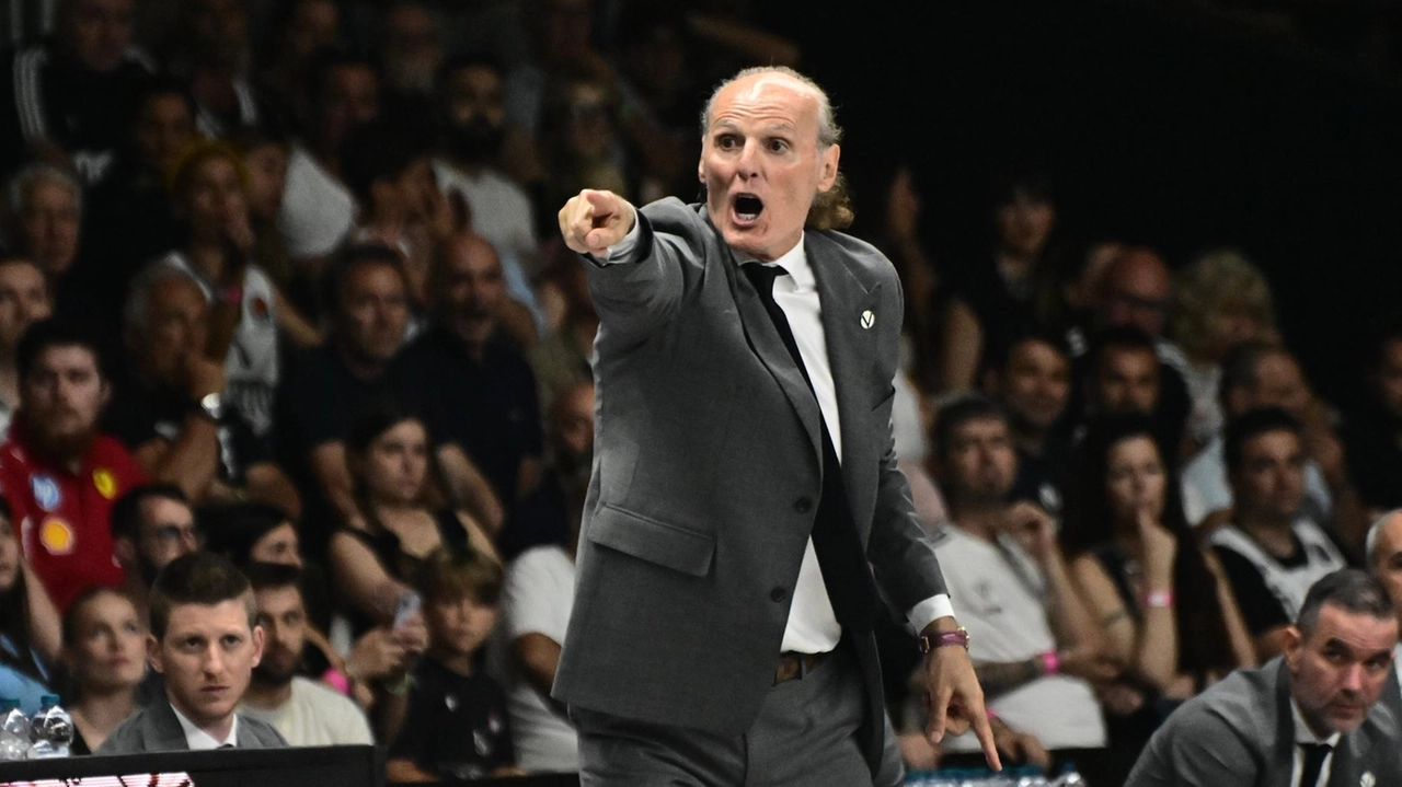 Virtus vince gara-uno: difesa decisiva, martedì match point a Brescia