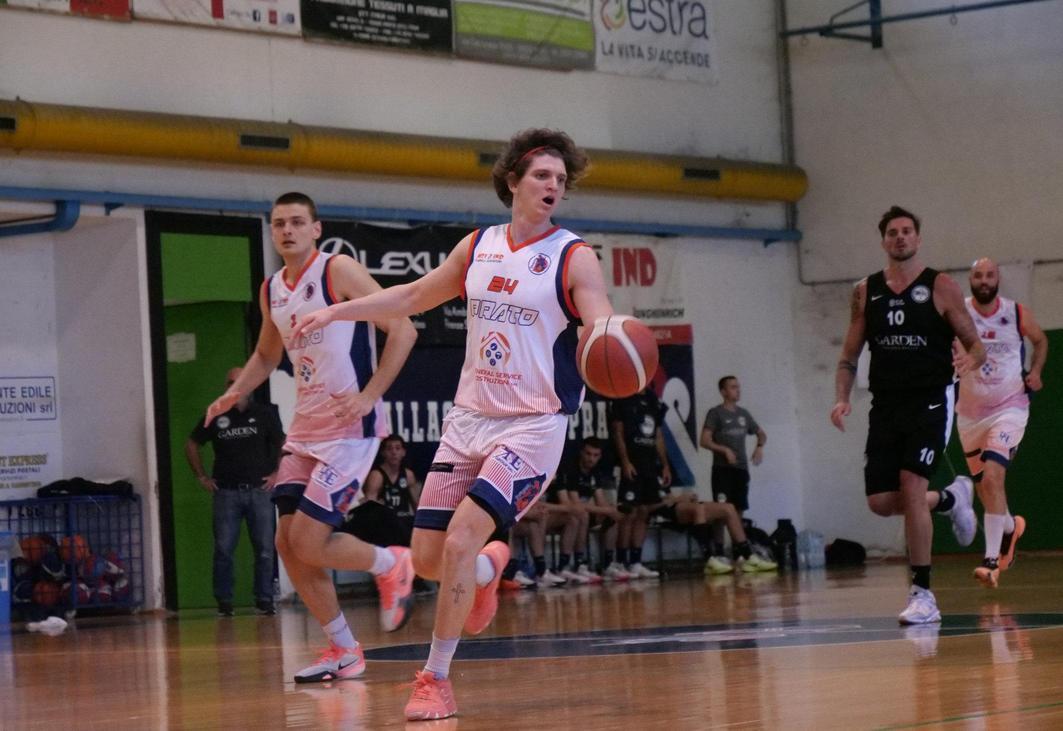 https://www.lanazione.it/image-service/view/acePublic/alias/contentid/NzY5YjZlN2ItNDQ3MC00/0/la-serata-dei-dragons-in-campo-per-il-colpaccio.jpeg