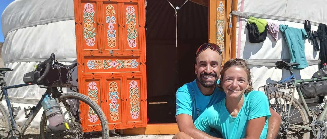 In bicicletta attraverso la Mongolia: "Avventura e ospitalità nomade"