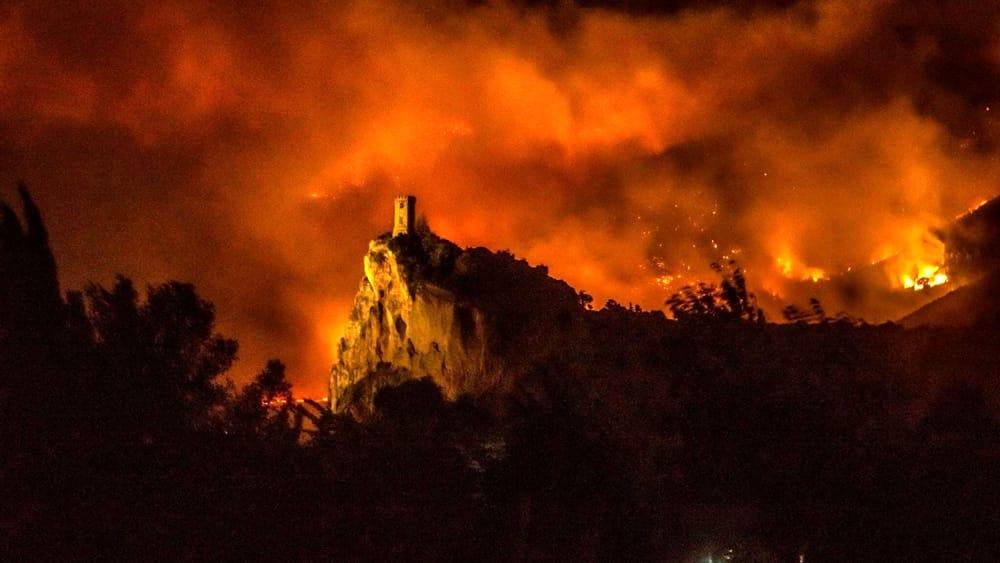 Piromane del Monte Serra, definitiva la condanna a 10 anni Piromane del Monte Serra, definitiva la condanna a 10 anni