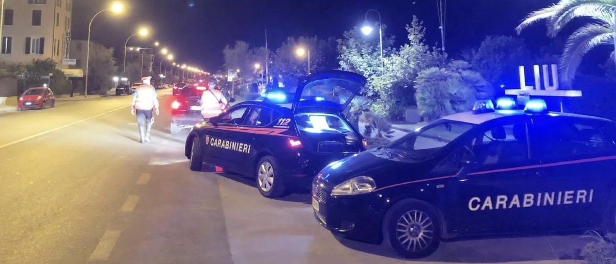 Picchiato e rapinato sotto casa, vittima il manager di una maison