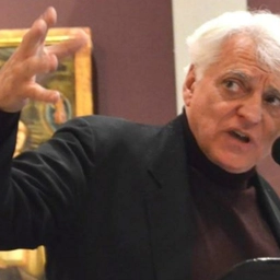 Firenze, Ugo De Vita in scena con ‘Voci del Mediterranneo’ al Teatro Niccolini
