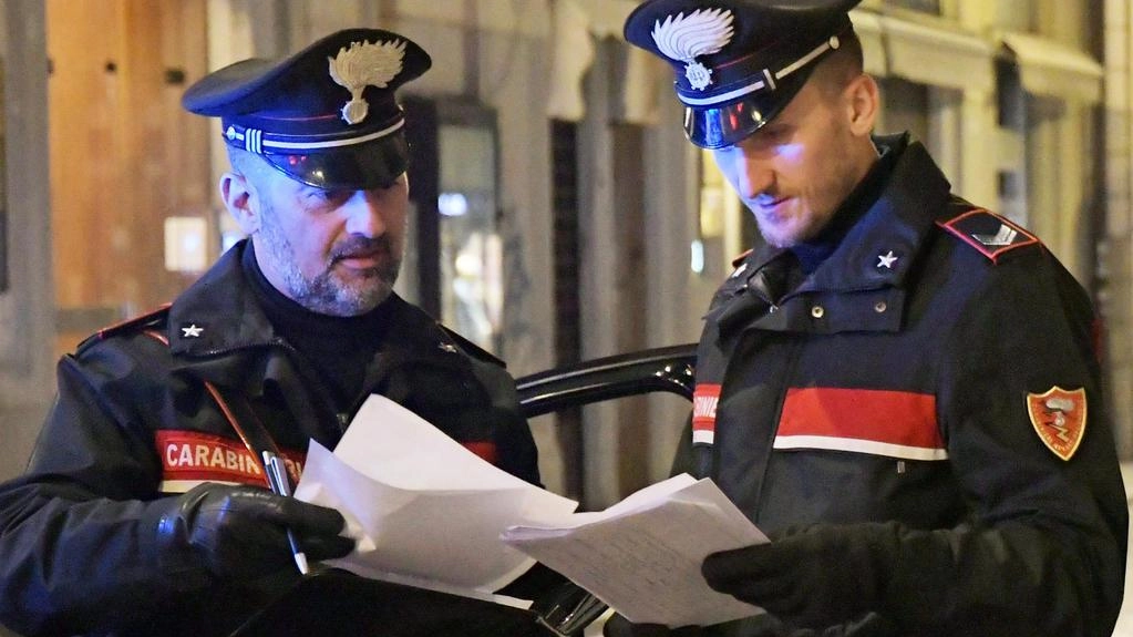 Un uomo avrebbe fatto avances a una 20enne con delle fragilità. Nel mirino un 50enne: i fatti quando i due restarono soli in una stanza. .