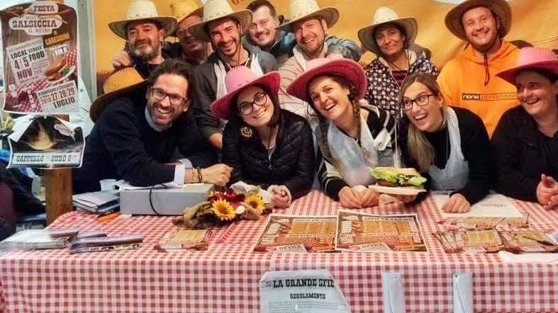 https://www.lanazione.it/image-service/view/acePublic/alias/contentid/NzZiODIxODktNDNmZi00/0/accoglienza-e-prodotti-a-km0-week-end-nel-segno-della-salciccia.jpeg?f=16:9&w=1200&h=630