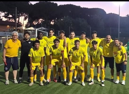 Torneo dei rioni. Giovani e ora senior Torneo dei rioni. Giovani e ora senior