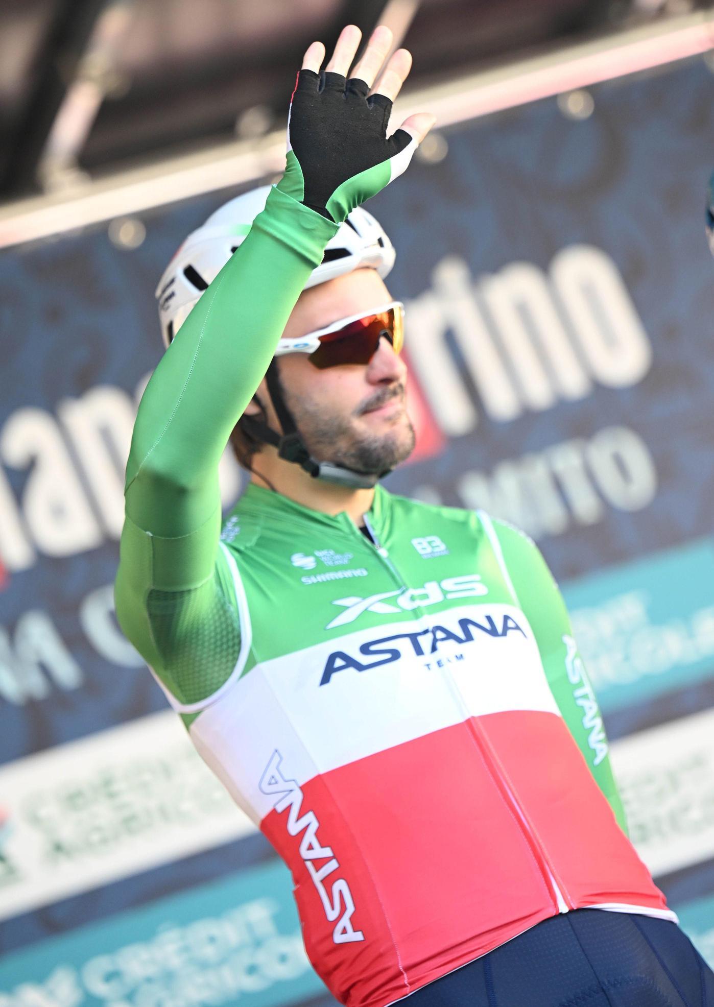 Il “Premio Castellano“. Gli onori ai più meritevoli. Grande evento al PalaBetti Il “Premio Castellano“. Gli onori ai più meritevoli. Grande evento al PalaBetti