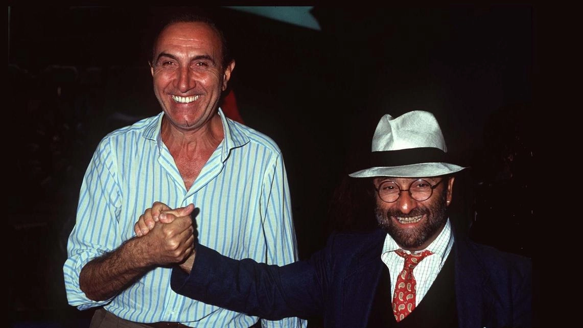 Pippo Baudo con Lucio Dalla, morto nel 2012. Volevano portare ad Arezzo un festival Pippo Baudo con Lucio Dalla, morto nel 2012. Volevano portare ad Arezzo un festival