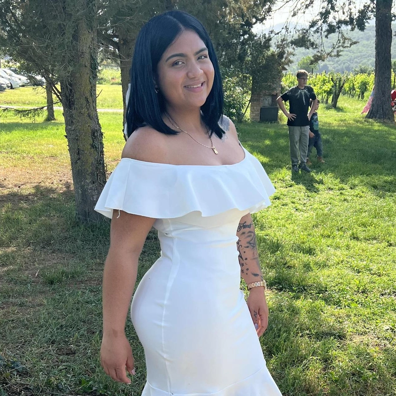 Un colpo di fucile in via del Villino. Così muore Julia uccisa a 33 anni