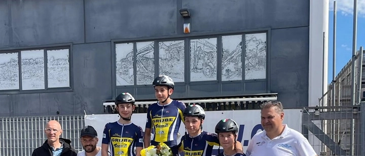 Ciclismo, Meniconi, Marini e Pierazzuoli tris vincente a Perignano