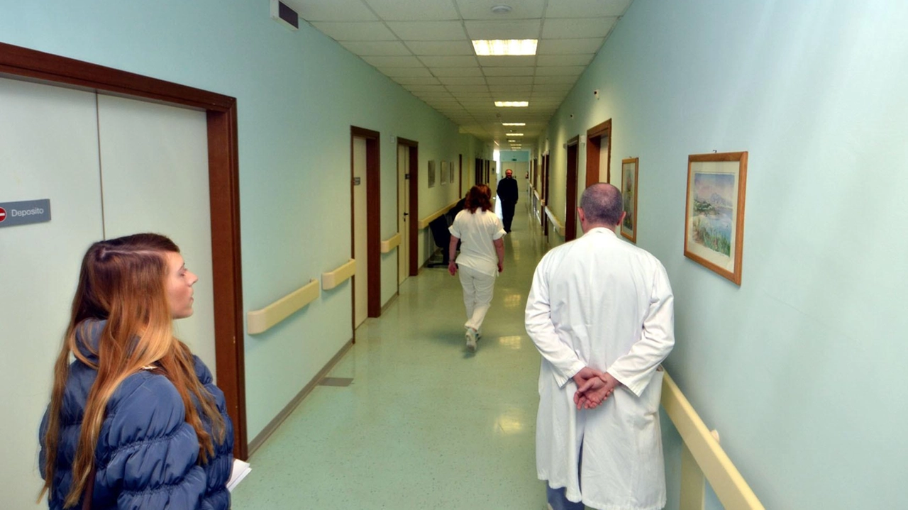 L’aggressione è avvenuta nella. corsia di un ospedale (Foto d’Archivio) L’aggressione è avvenuta nella. corsia di un ospedale (Foto d’Archivio)