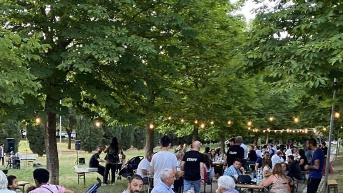 "Questo evento non è solo un anniversario, ma una vera e propria dichiarazione d’amore verso il nostro territorio e... "Questo evento non è solo un anniversario, ma una vera e propria dichiarazione d’amore verso il nostro territorio e...