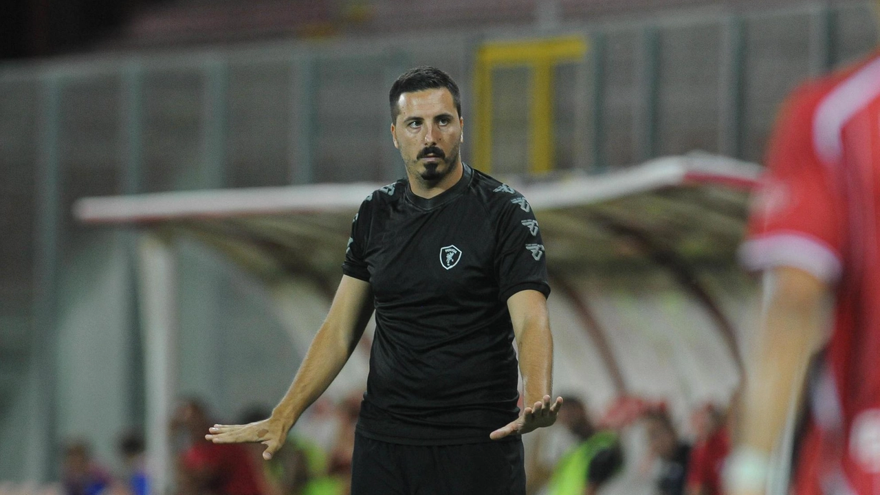 L’allenatore del Perugia Alessandro Formisano L’allenatore del Perugia Alessandro Formisano
