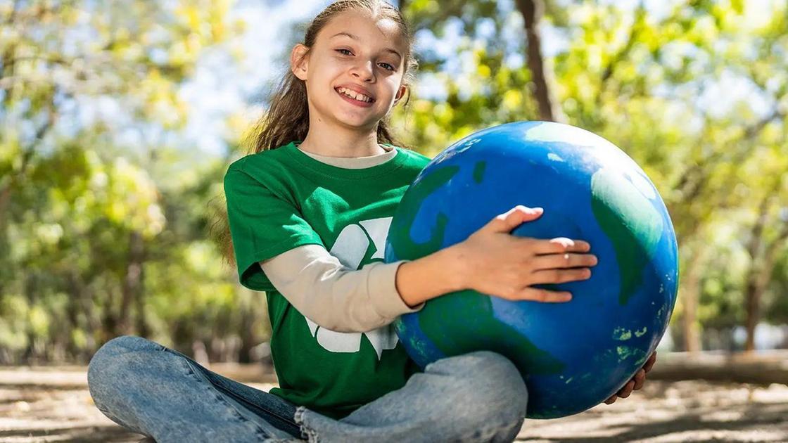 https://www.lanazione.it/image-service/view/acePublic/alias/contentid/Nzc2MWJiNmEtYWE2ZC00/0/macri-e-la-transizione-giusta-piani-energetici-territoriali-per-reagire-al-caro-bollette.jpeg?f=16:9&w=1200&h=630