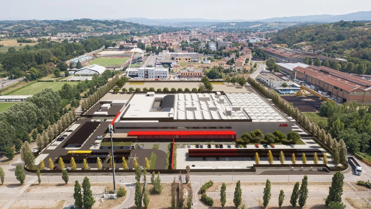 Lo stabilimento ABB di San Giovanni Lo stabilimento ABB di San Giovanni